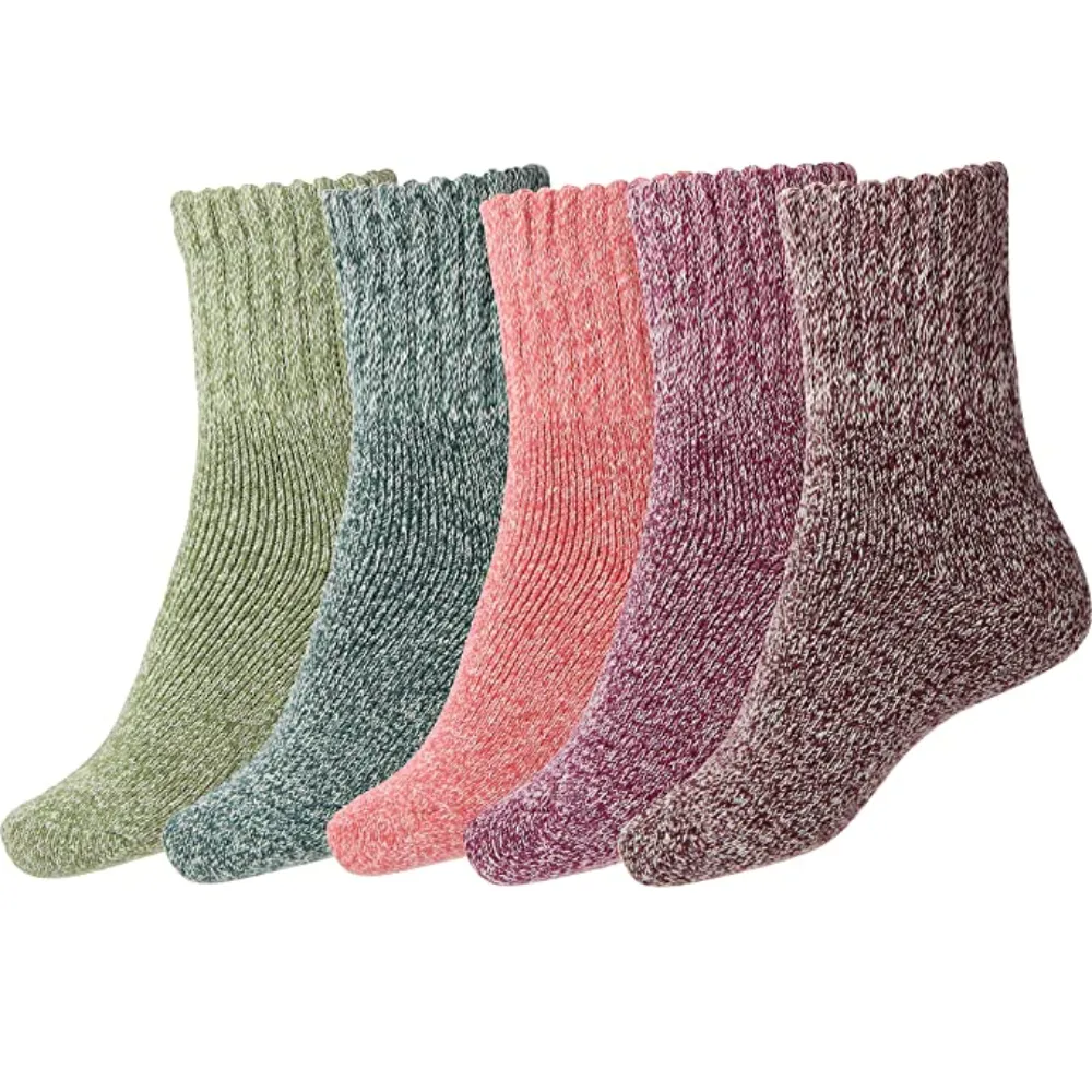 5 Pairs Of Winter Socks For Women