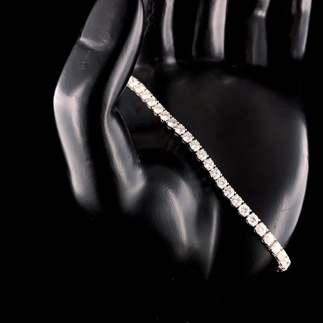 5 TCW Round Diamond tennis Bracelet