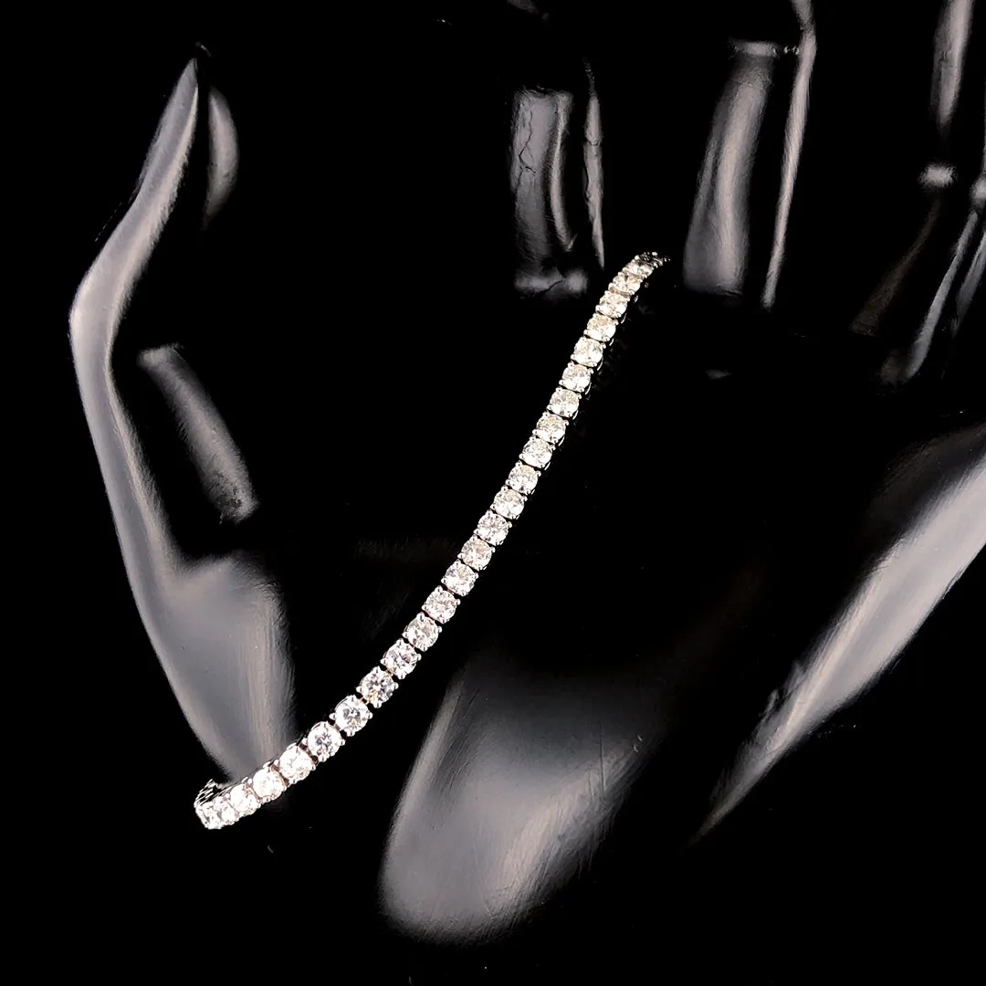 5 TCW Round Diamond tennis Bracelet