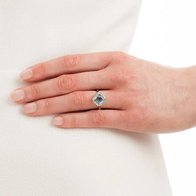 Art Deco Style Aquamarine and Diamond Cluster Ring