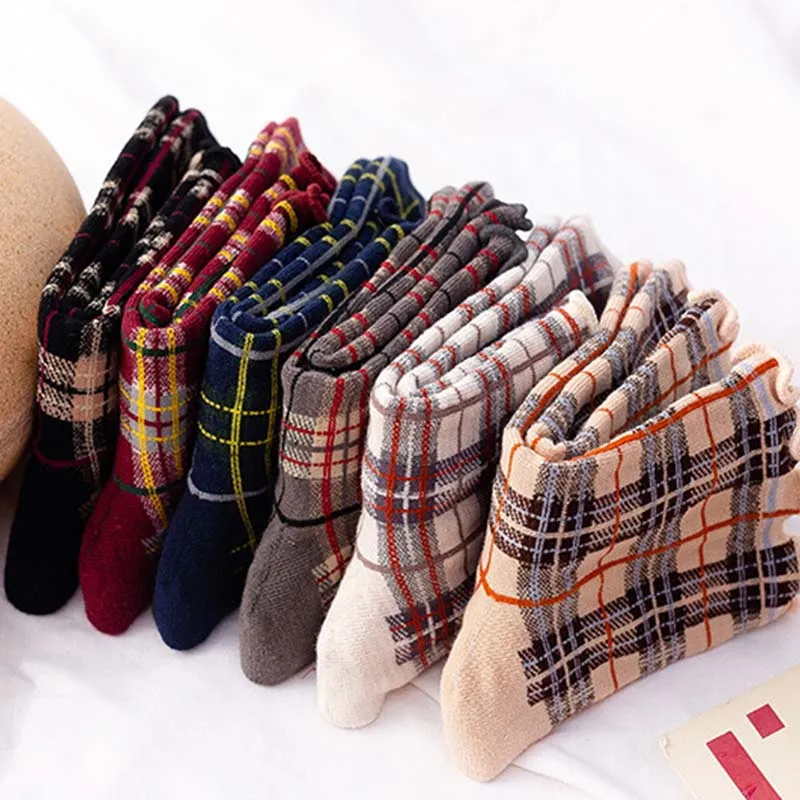 Casual Plaid Socks