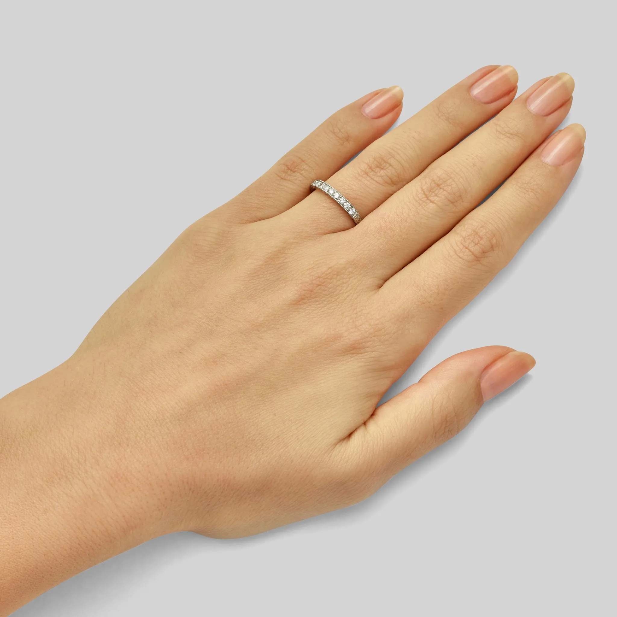 Engraved Laurel Pattern Diamond Wedding Ring in Platinum