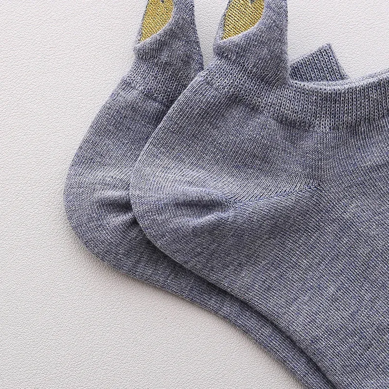 Heart Embroidered Casual Socks