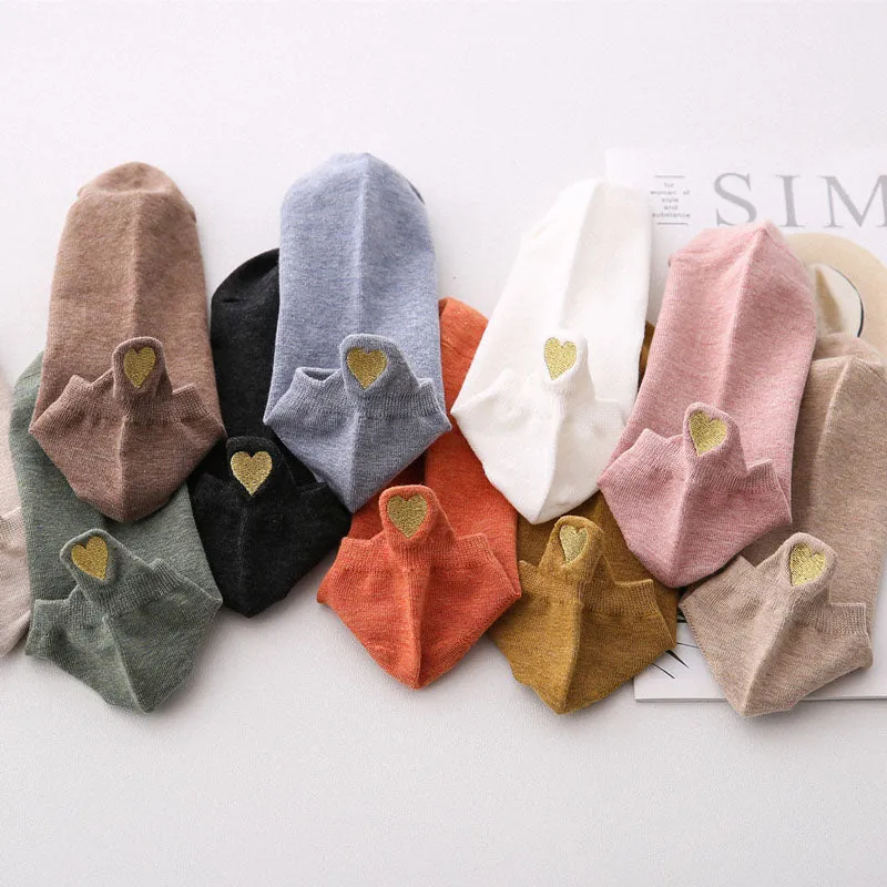 Heart Embroidered Casual Socks