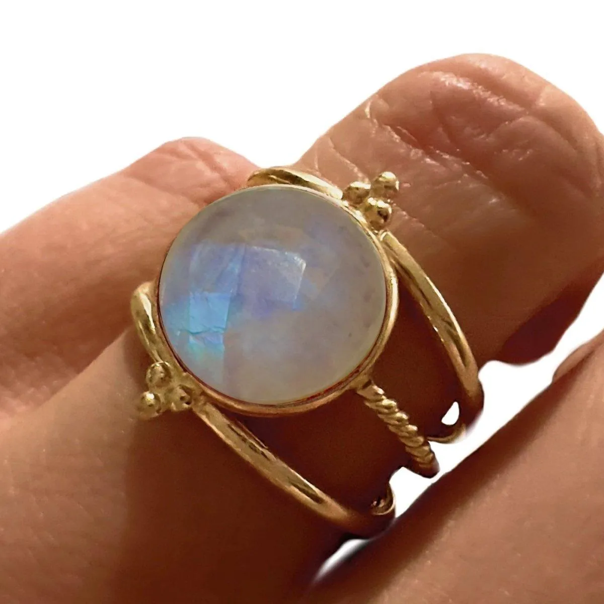 Laihas Free Spirit Gold Moonstone Ring