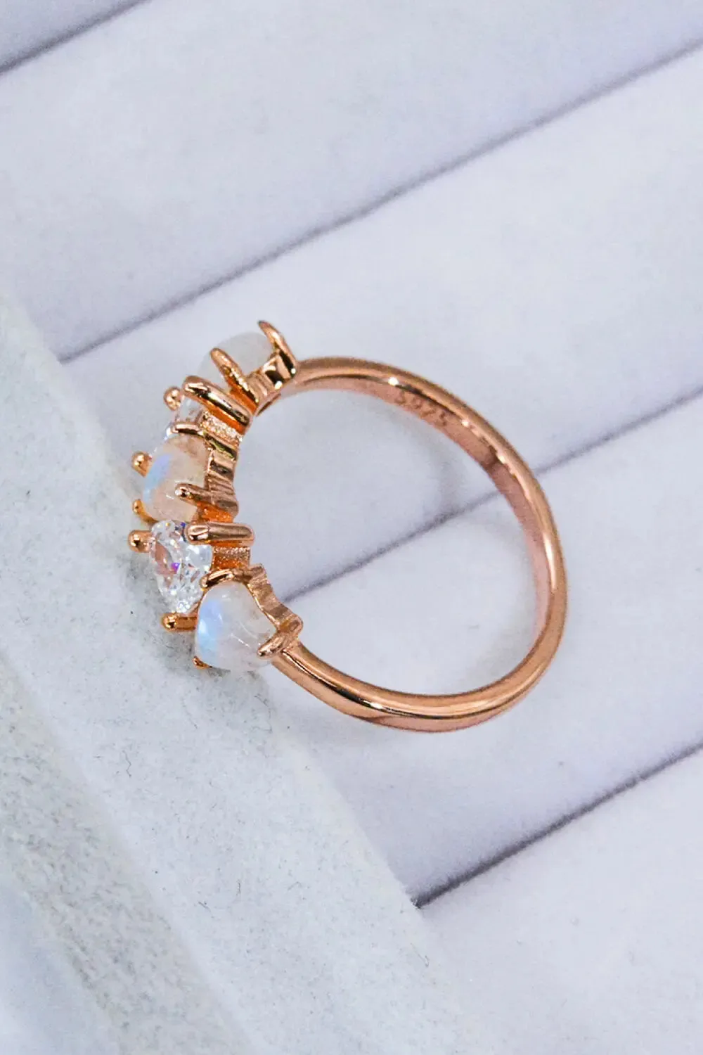 LOVCIA Moonstone and Zircon Heart Ring
