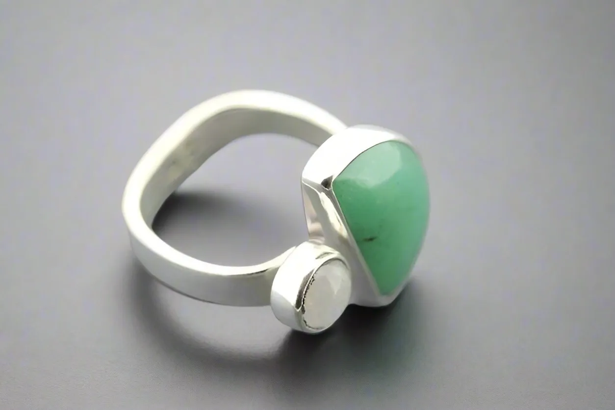 Moon & star ring - aventurine & moonstone