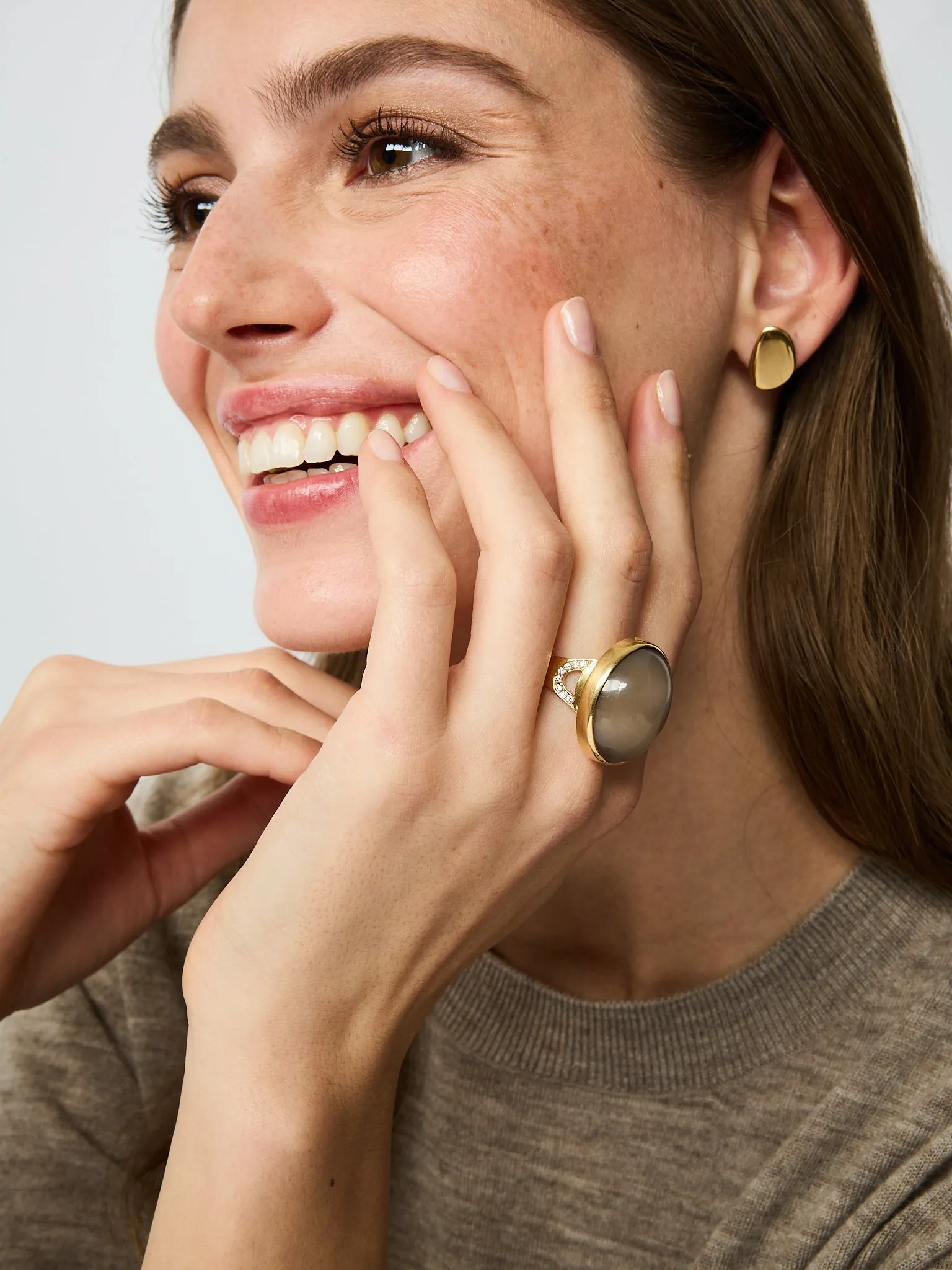 Moonstone and Diamonds Ring