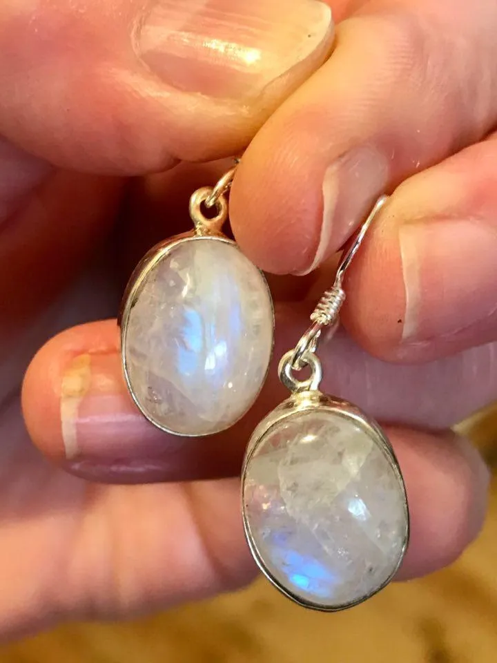 Moonstone Mesmeric Moonlight Earrings