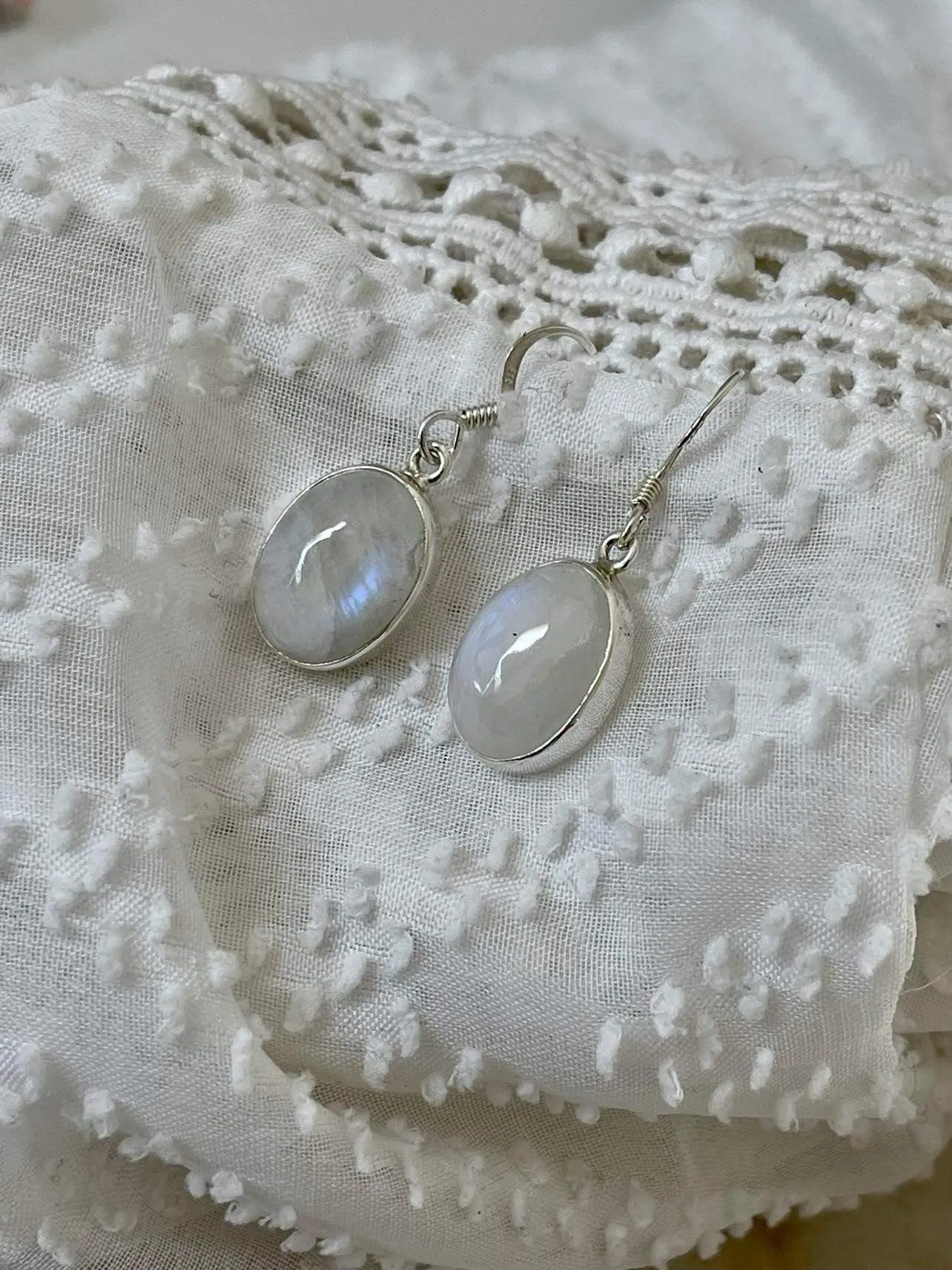 Moonstone Mesmeric Moonlight Earrings