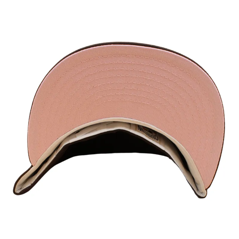 New Era - 59FIFTY Fitted Cap - New York Yankees - 1999 World Series - Burnt Wood/Pink UV