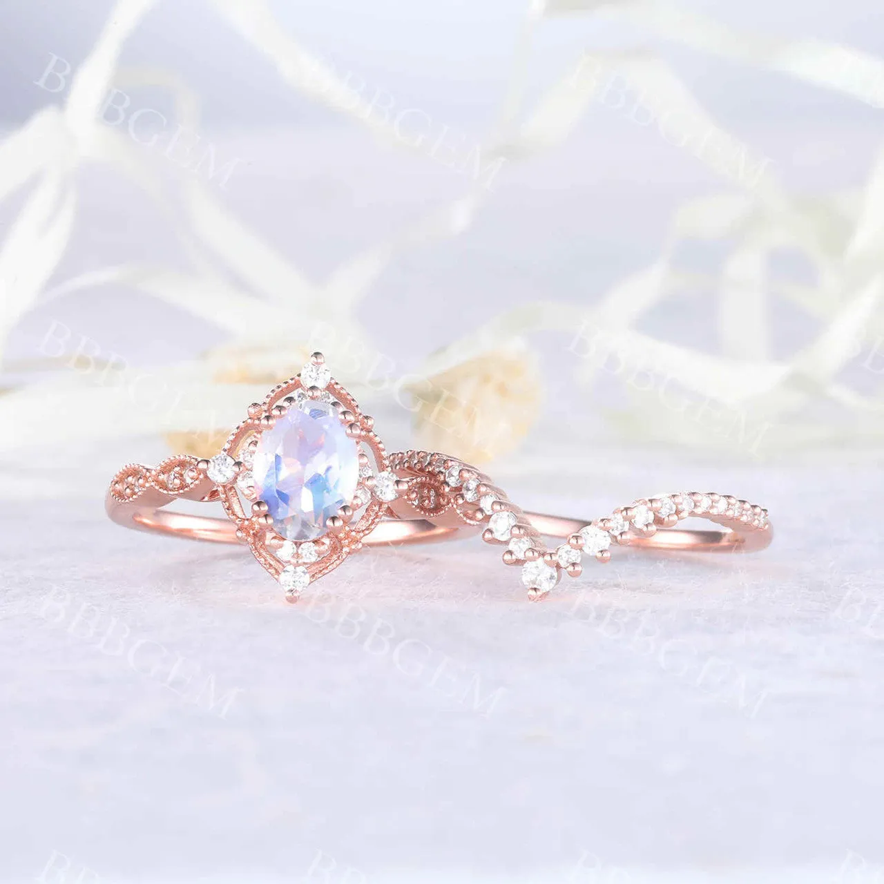 Unique Moonstone Engagement Ring Set Rose Gold Bridal Set Antique Art Deco Oval Moonstone Ring Milgrain Faceted Moonstone Ring