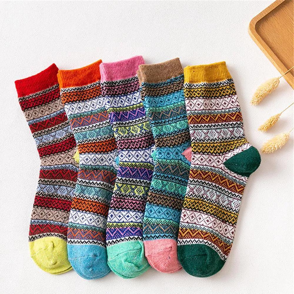 Women 5-Pairs Casual Winter Socks Accessories Wholesale
